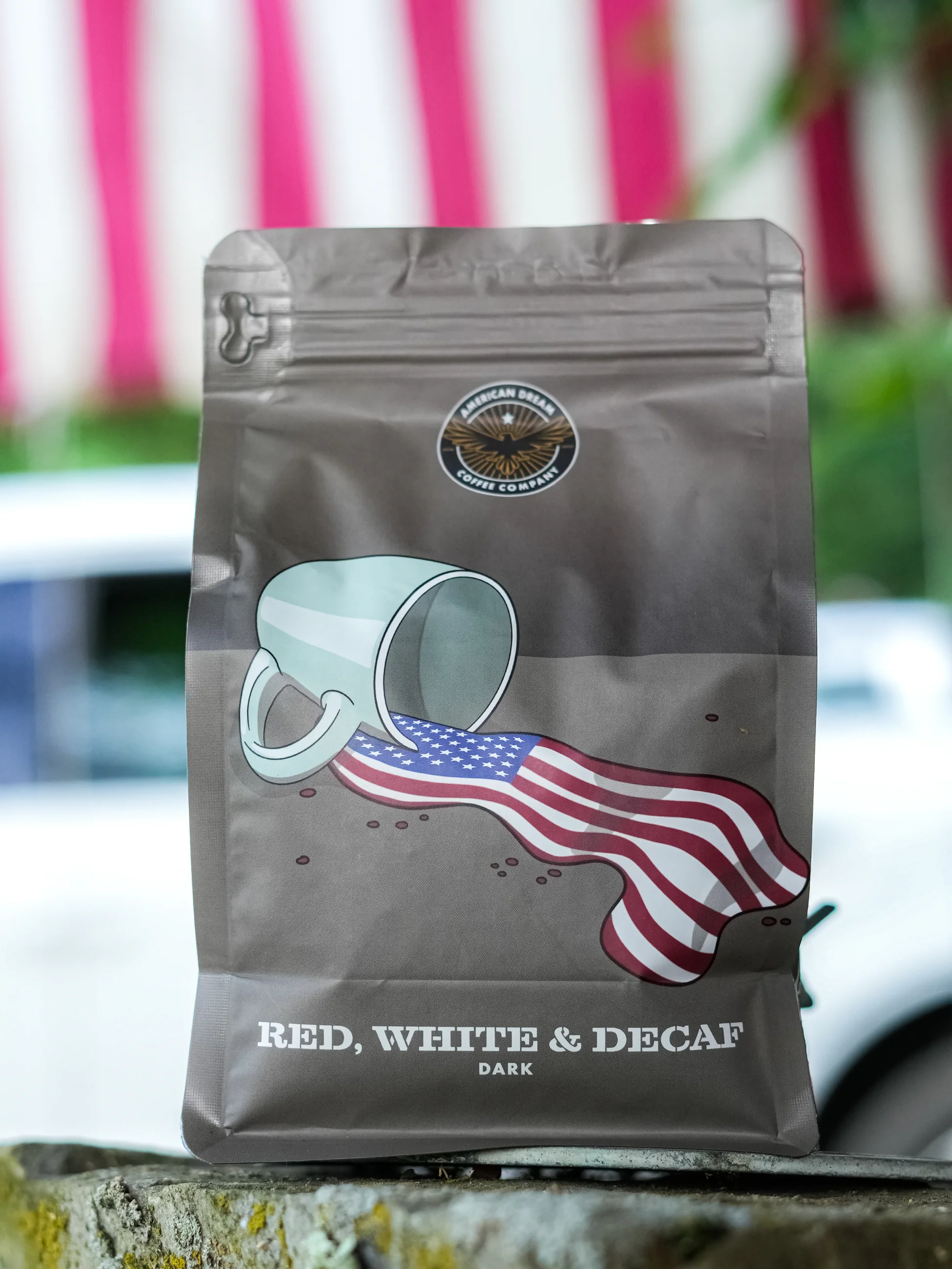 RED, WHITE & DECAF