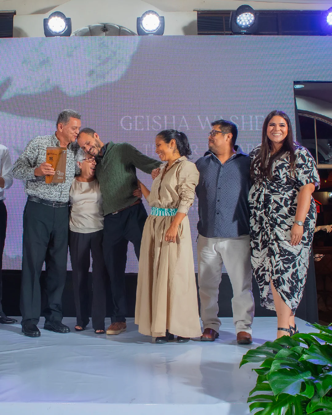 Finca Nuguo Geisha Honey Lot 827